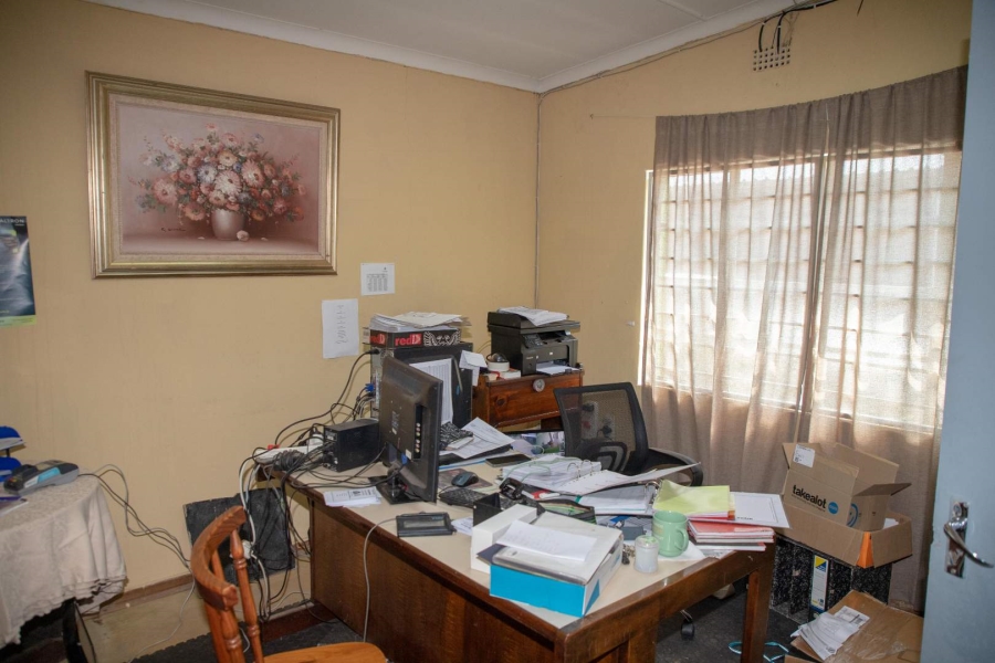 Commercial Property for Sale in Heilbron Free State